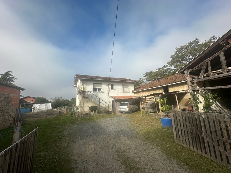 French property for sale in Plaisance, Gers - €174,000 - photo 1