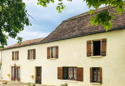 Maison à vendre à Saint-Avit-Sénieur, Dordogne, Aquitaine, avec Leggett Immobilier