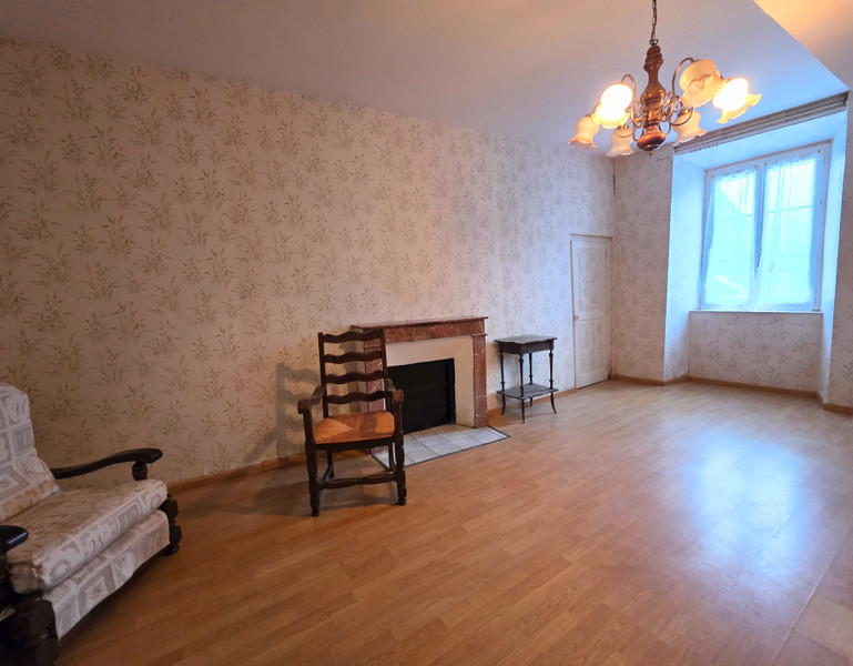 French property for sale in Brillac, Charente - €79,500 - photo 4