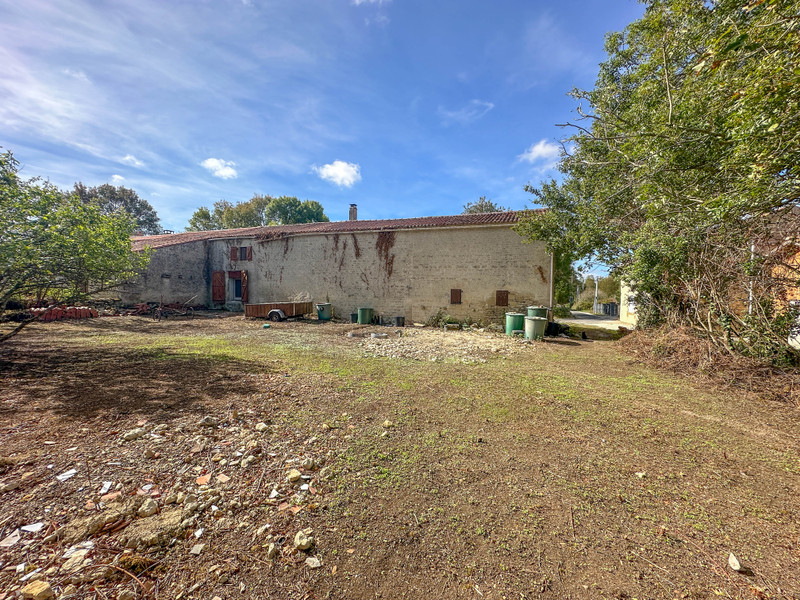 French property for sale in Saint-Georges-de-Longuepierre, Charente-Maritime - €114,450 - photo 1