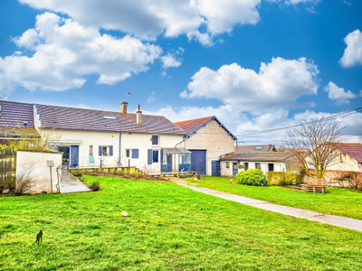 Maison à vendre à Cusset, Allier, Auvergne, avec Leggett Immobilier