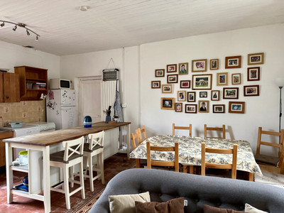 French property for sale in Hambers, Mayenne - €141,500 - photo 3