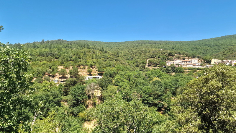 French property for sale in La Livinière, Hérault - €249,000 - photo 7