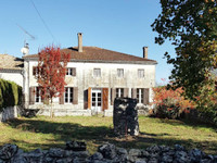 houses and homes for sale inMonségurGironde Aquitaine