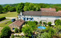 Propriété à vendre à Montcabrier, Lot - 290 000 € - photo n°1