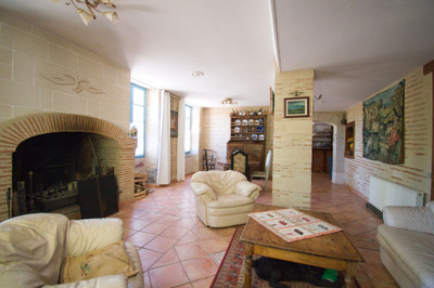 French property for sale in Marmande, Lot-et-Garonne - €447,000 - photo 5