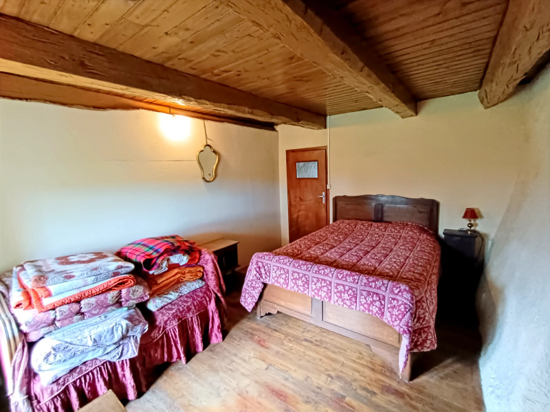 French property for sale in Crocq, Creuse - €88,000 - photo 9
