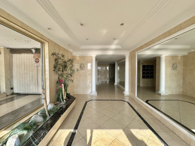 French property for sale in Antibes, Alpes-Maritimes - €730,000 - photo 9