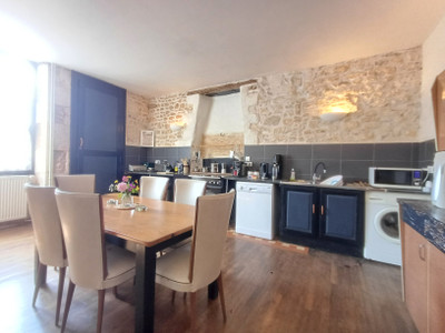 French property for sale in Civray, Vienne - €199,800 - photo 3