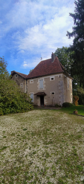 French property for sale in Bourgnac, Dordogne - €535,300 - photo 0