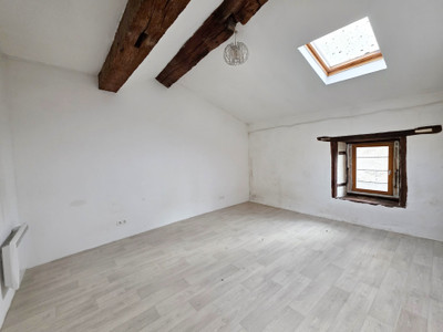 French property for sale in Chabanais, Charente - €66,600 - photo 4