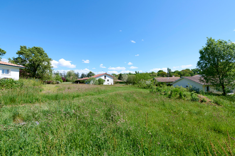 French property for sale in Pouillon, Landes - €115,000 - photo 1