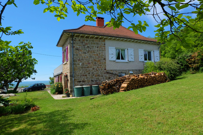 French property for sale in Queyssac-les-Vignes, Corrèze - €299,500 - photo 4