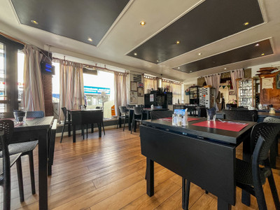commercial for sale in Côtes-d'Armor