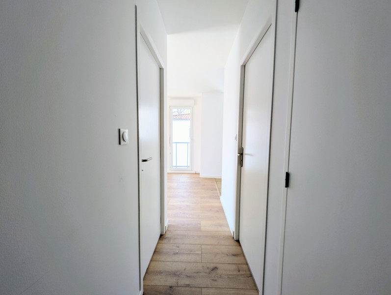 French property for sale in Pessac, Gironde - €180,600 - photo 6
