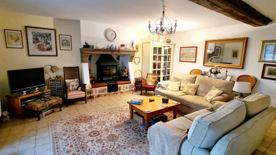 French property for sale in Lesbois, Mayenne - €234,500 - photo 2