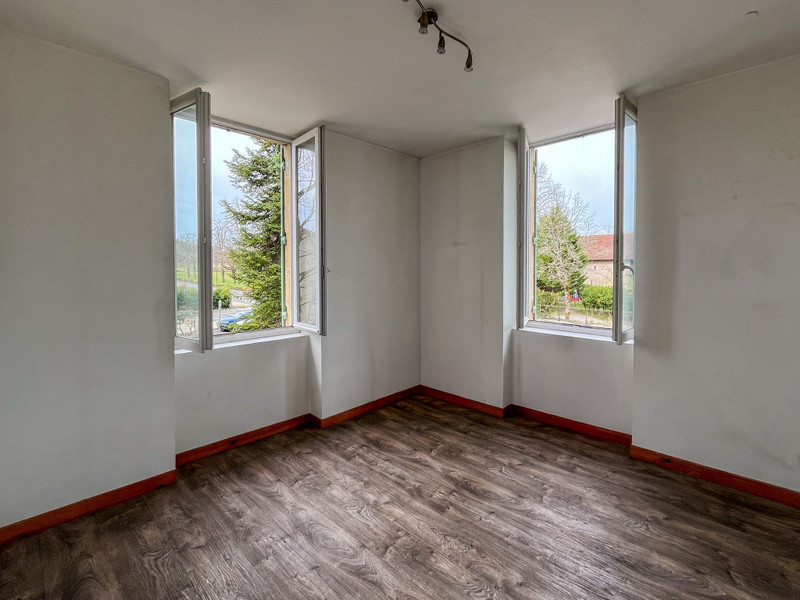 French property for sale in Hautefort, Dordogne - €215,000 - photo 6