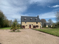 houses and homes for sale inSaint-Quentin-les-ChardonnetsOrne Normandy