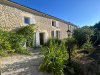Maison à vendre à Grandjean, Charente-Maritime - 221.490 € - photo 1
