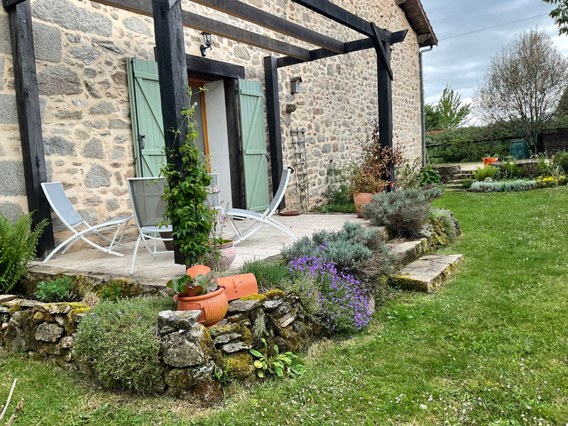 French property for sale in Marval, Haute-Vienne - €162,000 - photo 1