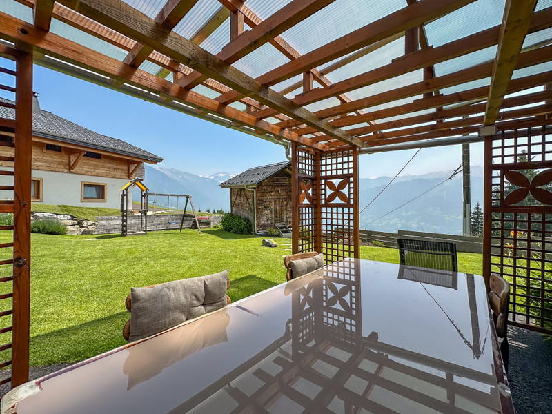 Ski property for sale in Samoens - €950,000 - photo 4