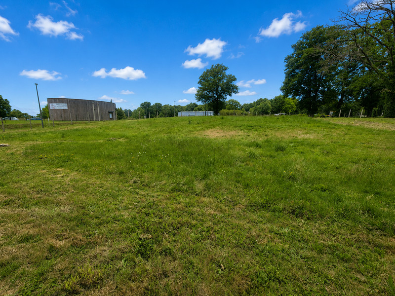 French property for sale in Chabanais, Charente - €246,100 - photo 2