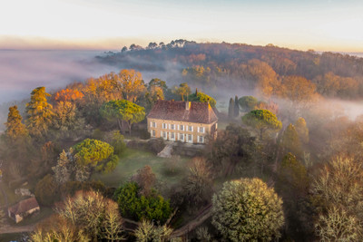 French property for sale in Pezuls, Dordogne - €1,950,000 - photo 1
