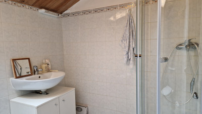 French property for sale in Vélieux, Herault - €126,000 - photo 6