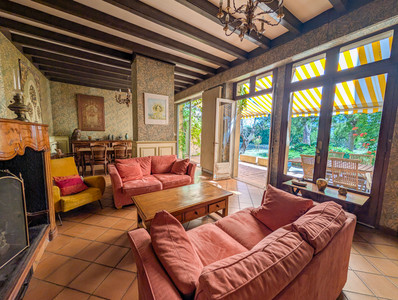 French property for sale in Carcassonne, Aude - €450,000 - photo 2