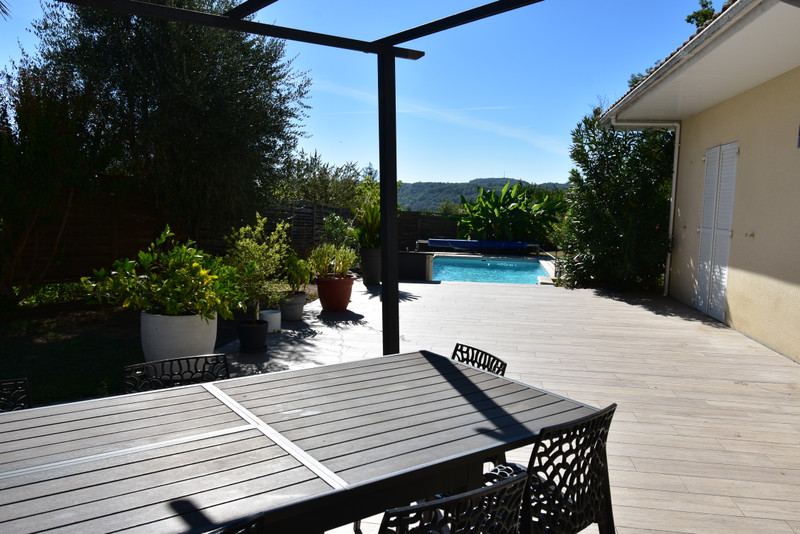 French property for sale in Terrasson-Lavilledieu, Dordogne - €388,000 - photo 2