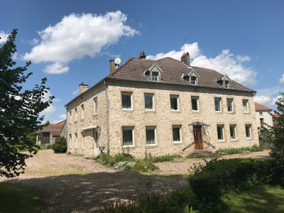 Chateau à vendre à Barges, Haute-Saône, Franche-Comté, avec Leggett Immobilier