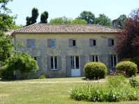 houses and homes for sale inPujolsGironde Aquitaine