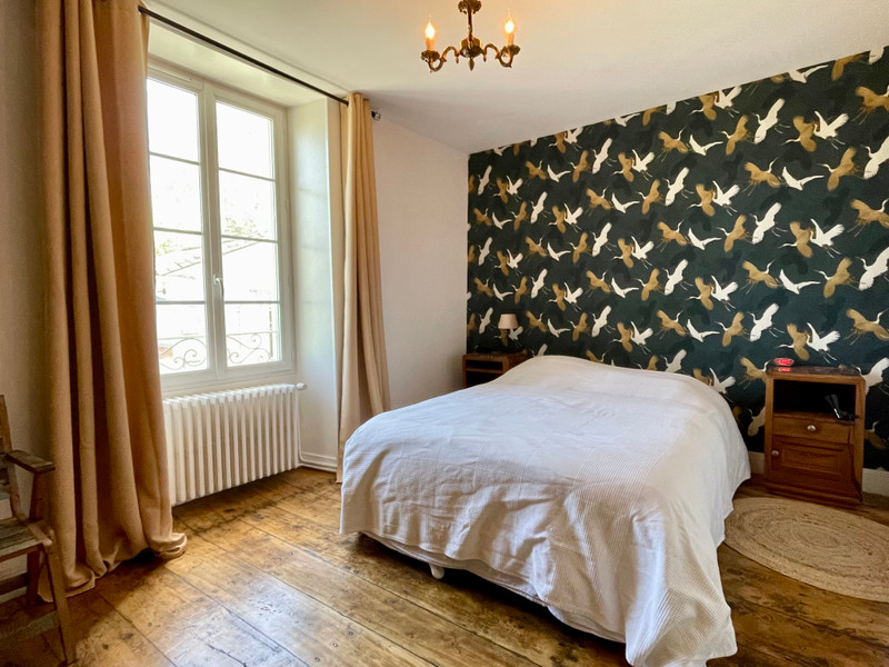 French property for sale in Rouillac, Charente - €390,000 - photo 6