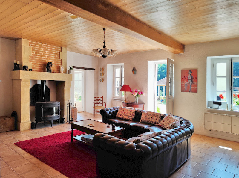 French property for sale in Budelière, Creuse - €495,000 - photo 4
