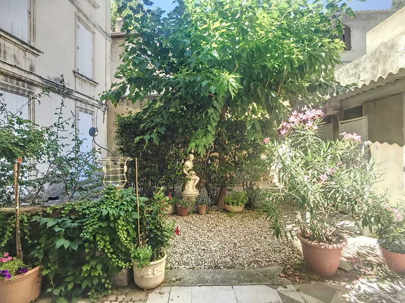 French property for sale in Avignon, Vaucluse - €343,000 - photo 3
