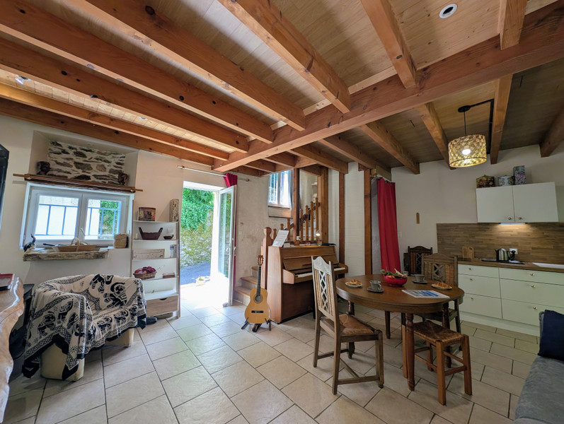 Propriété à vendre à Labastide-Rouairoux, Tarn - 70 000 €
