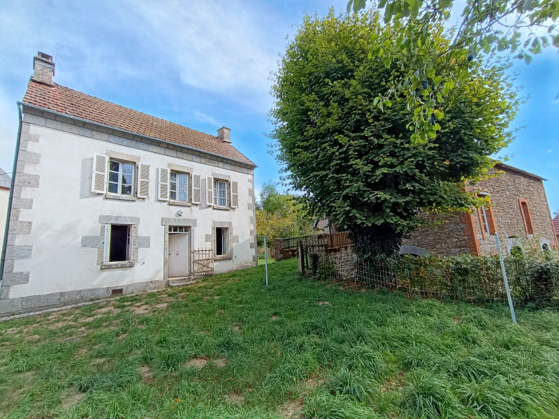 French property for sale in Auzances, Creuse - €99,000 - photo 4