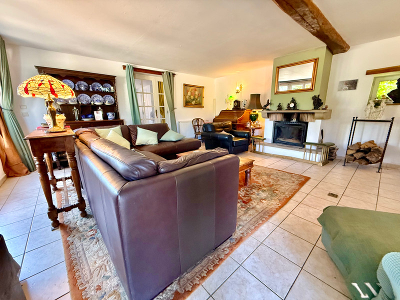 French property for sale in Pas-de-Jeu, Deux-Sèvres - €255,000 - photo 12