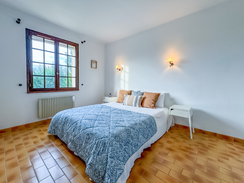 French property for sale in Plan-d'Orgon, Bouches-du-Rhône - €335,000 - photo 6