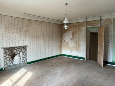 French property for sale in Saint-Pierre-Église, Manche - €119,900 - photo 2