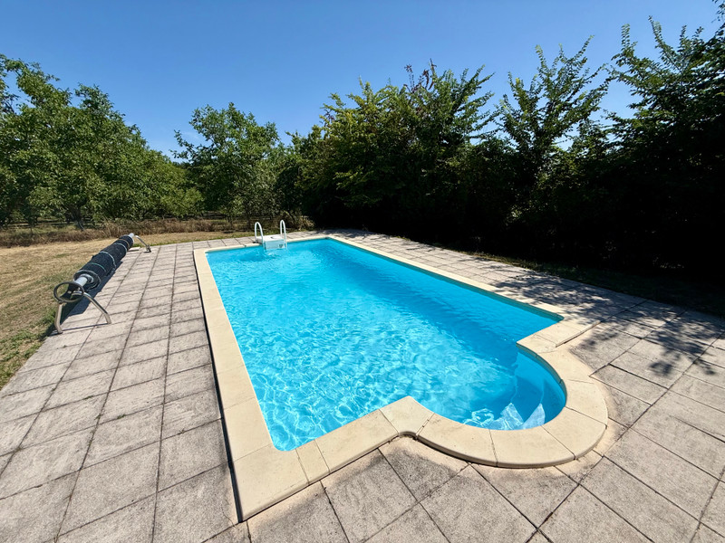 French property for sale in Pillac, Charente - €185,000 - photo 1