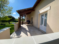 Maison à vendre à Montbron, Charente - 392.200 € - photo 2