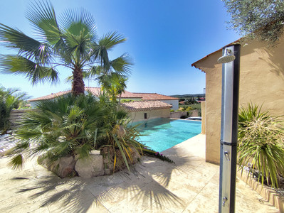 French property for sale in Villeveyrac, Hérault - €760,000 - photo 9
