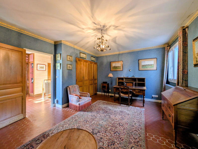 French property for sale in Valréas, Vaucluse - €335,000 - photo 5