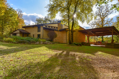 Maison à vendre à Salignac-Eyvigues, Dordogne, Aquitaine, avec Leggett Immobilier