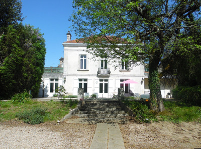 Maison à vendre à Blaye, Gironde, Aquitaine, avec Leggett Immobilier