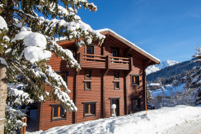Opportunity to have a large private chalet, business or redevelop this 14 bedroom chalet. La Tania,Courchevel