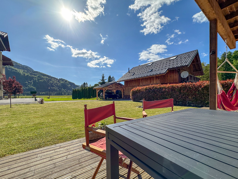 Ski property for sale in Samoens - €1,100,000 - photo 2