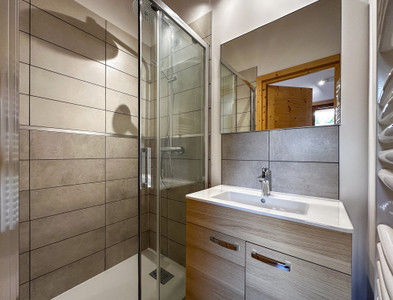 Ski property for sale in Morillon - €472,500 - photo 14