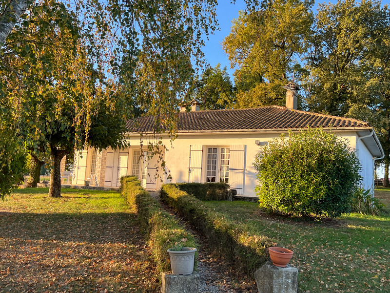French property for sale in Castillonnès, Lot-et-Garonne - €286,200 - photo 3
